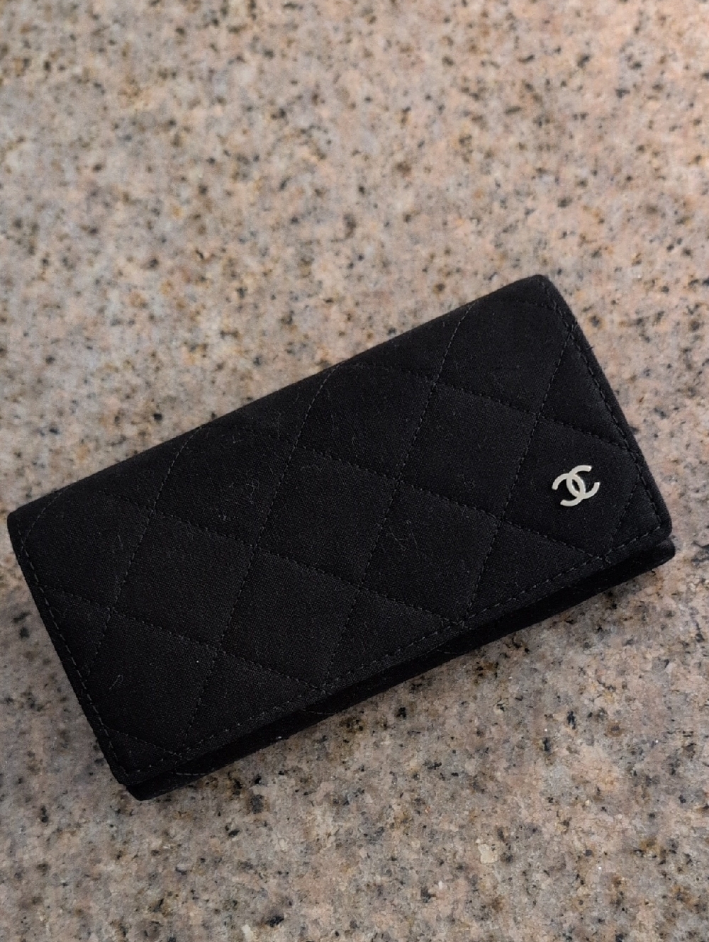 CHANEL Black Quilted Sunglass Case Travel Pouch Clutch